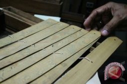 Lontar ini berusia 700 tahun