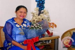 Theodora Bukan Ibu Rumah Tangga Biasa