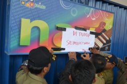 Penyegelan Karaoke Keluarga
