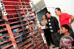 Segel TV Ilegal di Pontianak