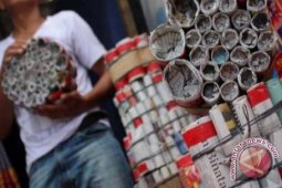 Polresta Larang Kembang Api Ledak