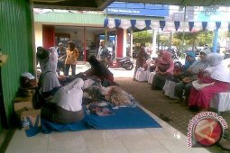 PKS Bontang Gelar Bakti Sosial Sembako Murah