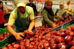 MENGANDUNG FORMALIN