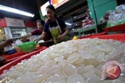 Permintaan Kolang Kaling Naik