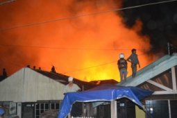 Kebakaran di Jalan Rajawali