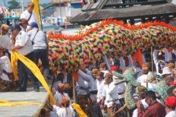 Ngulur Naga