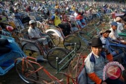 200 Sembako Untuk Warga Pasar