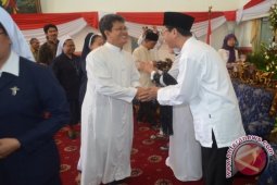 Warga Bengkulu padati "open house" Balai Semarak