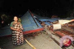 4.600 Jiwa Korban Gempa Tidur di Luar Rumah
