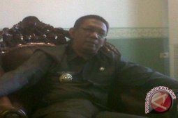 Sutarmidji: Pemkot Pontianak Kurangi Waktu Kerja PNS