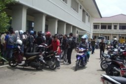 Pencari kerja