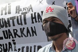 TUNTUT THR