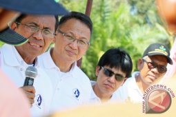 DIALOG MENTERI DENGAN PETANI