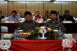 Profil dan Program Pasangan Armyn - Fathan