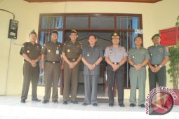 Tingkatkan Kinerja Menyangkut Penanganan Kasus Korupsi