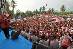 "Si Doel" Kampanye Untuk Cornelis
