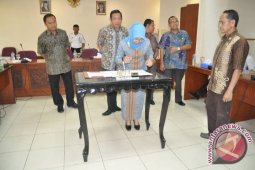DPRD-Pemkab Berau Sepakati Kebijakan Umum APBD-P 2012
