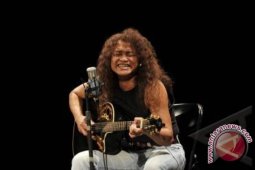 "Daniel Sahuleka pulang kampong"