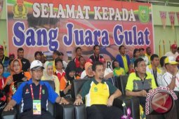 Hadi Mulyadi Bangga Gulat Kaltim Juara Umum PON XVIII