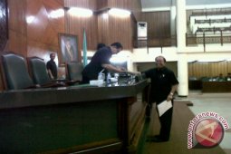 DPRD Imbau Pemprov Kalbar Ciptakan Lapangan Kerja
