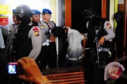 Terduga Teroris Dibawa Ke Jakarta