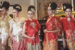 TOUCH OF INDONESIA