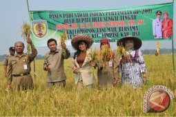 Disnak Tingkatkan Sarana Pengairan