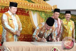 PEMBANGUNAN RUMAH DINAS