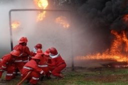 Pantang Mundur Sebelum Padam