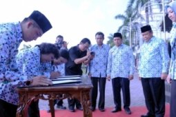 Penandatanganan Sumpah