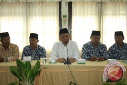 Wali Kota Pontianak Lepas Keberangkatan Kloter 19