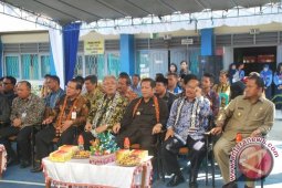 SMK 1 Tanjung Redeb Tuan Rumah Genre