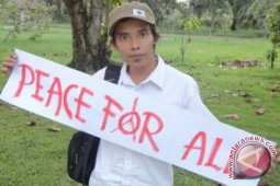Profil - Hendrikus Adam, Tanpa Lelah Perjuangkan Lingkungan Hidup