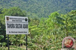 60 Hektare Kawasan Konservasi  Dirambah