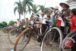 Lima negara ikuti "Bandung lautan onthel"