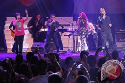 KONSER HOLOZINATION