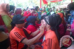 LOMBA RIAS WAJAH