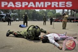 Simulasi Penanggulangan Teroris