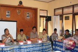 KAPOLRES DIALOG DENGAN WARGA