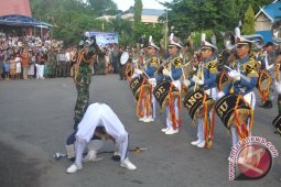 KRI Teluk Mandar Merapat Di Kotabaru
