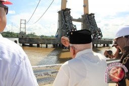 Alur Mahakam Ditutup Selama Perobohan Pylon Jembatan
