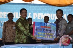 BI Akan Bentuk Koperasi Petani Rumput Laut