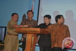 Wagub Kaltim Luncurkan Warung Informasi
