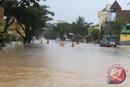 Tumbit Melayu dan Tumbit Dayak Dilanda Banjir