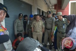 Pedagang Pasar SAD Mogok Berjualan
