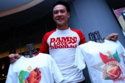 Kaos Daniel Mananta untuk Zanetti, Beckham, Adam Levine