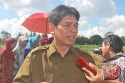 Wagub Kaltim Bantu Puluhan Alat Pertanian