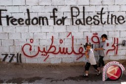 Dokter Palestina Terkejut Lihat Putranya Meninggal