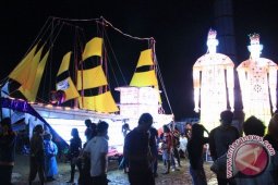15 telong-telong tampil di Festival Tabot
