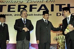 DIALOG ANTAR AGAMA